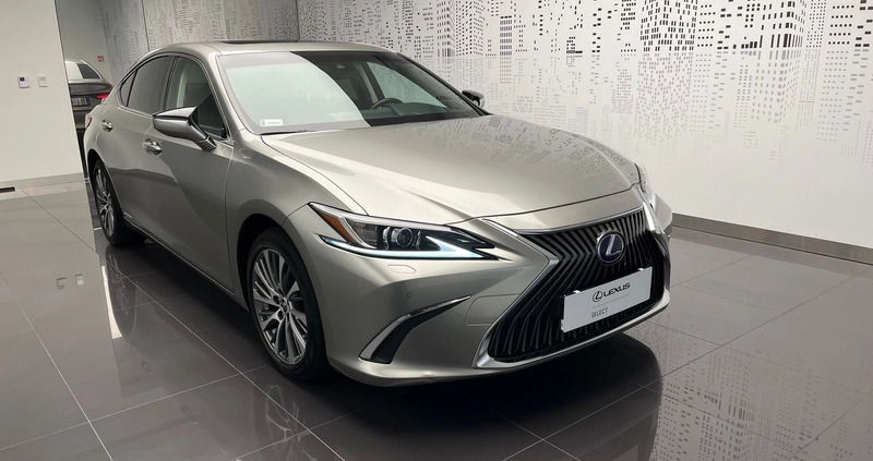 Lexus ES cena 182900 przebieg: 59042, rok produkcji 2021 z Bolesławiec małe 211